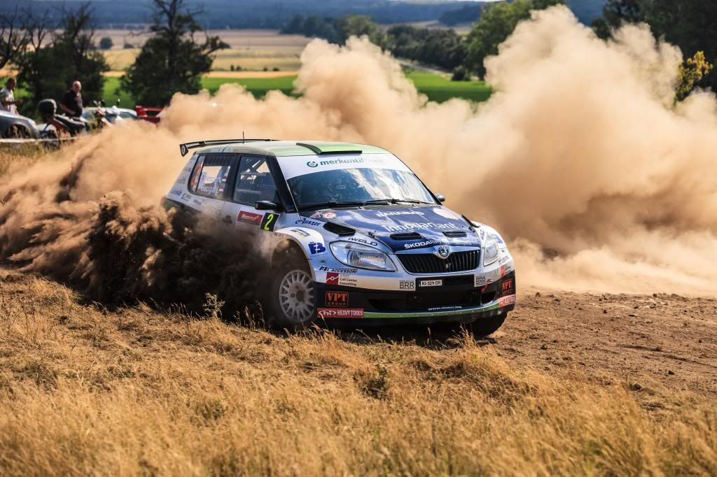 IMAGE: http://i1364.photobucket.com/albums/r727/NemethRoland/20130714-155702-1651_zps3f6774fb.jpg