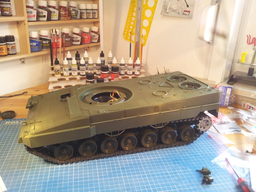 Tamiya 1/16 Leopard 2A6 RC Full Option with tuning Tamiya 1/16 Leopard 2A6 RC Full Option with tuning